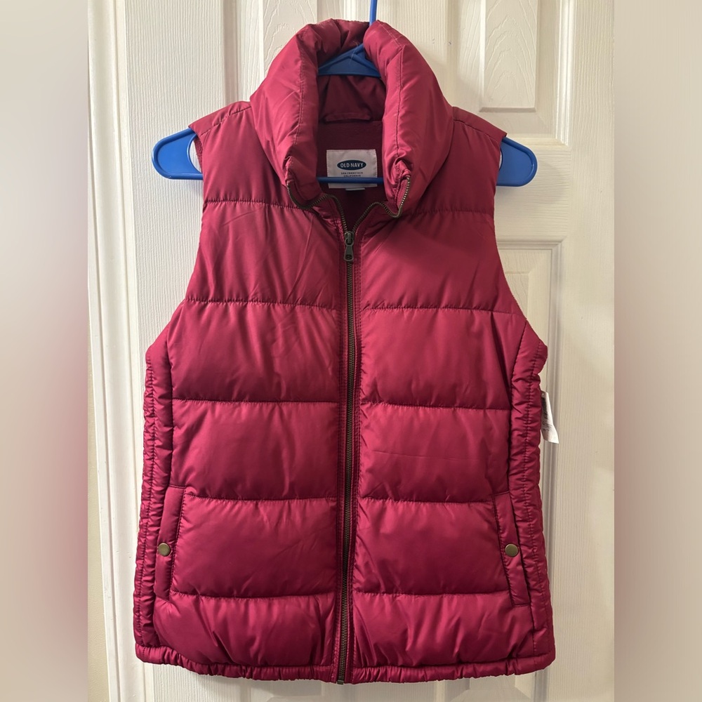 Old Navy women’s puffer vest, size XS